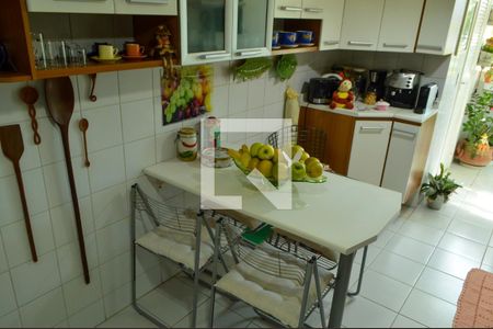Apartamento à venda com 85m², 3 quartos e 1 vagaCozinha