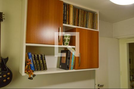 Apartamento à venda com 85m², 3 quartos e 1 vagaQuarto 2