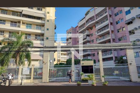 Apartamento à venda com 85m², 3 quartos e 1 vagaFachada