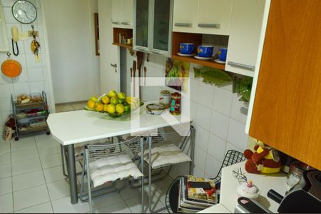 Apartamento à venda com 85m², 3 quartos e 1 vagaCozinha