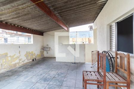 Casa para alugar com 75m², 2 quartos e sem vagaÁrea de Serviço e Sacada