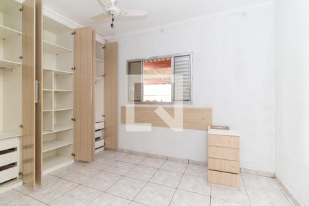 Quarto 1 de casa para alugar com 2 quartos, 75m² em Conjunto Habitacional A. E. Carvalho, São Paulo