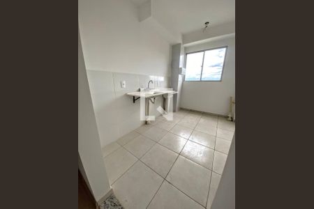 Cozinha de apartamento à venda com 2 quartos, 55m² em Santa Cruz, Belo Horizonte
