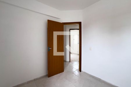 Apartamento à venda com 48m², 3 quartos e sem vaga Apartamento à venda com 48m², 3 quartos e sem vagaQuarto 2