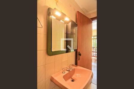 Lavabo de casa para alugar com 4 quartos, 503m² em Vila Albertina, São Paulo