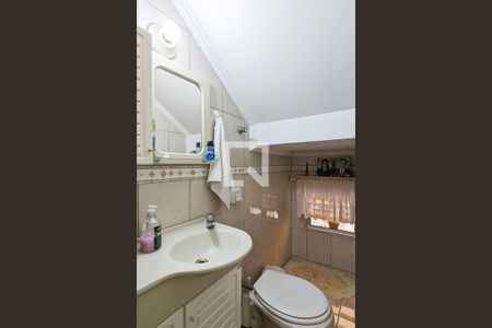 Casa à venda com 191m², 3 quartos e 2 vagasLavabo