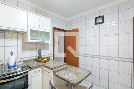 Casa à venda com 191m², 3 quartos e 2 vagasCozinha