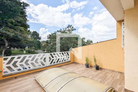 Casa à venda com 191m², 3 quartos e 2 vagasVaranda da suíte 2