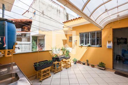 Casa à venda com 191m², 3 quartos e 2 vagasQuintal
