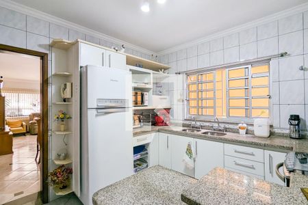 Casa à venda com 191m², 3 quartos e 2 vagasCozinha
