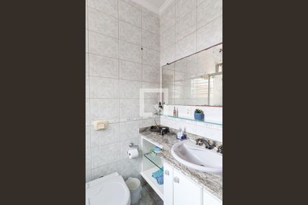 Casa à venda com 191m², 3 quartos e 2 vagasBanheiro da suíte 3