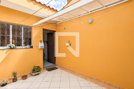 Casa à venda com 191m², 3 quartos e 2 vagasQuintal