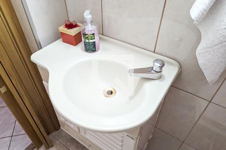 Casa à venda com 191m², 3 quartos e 2 vagasLavabo