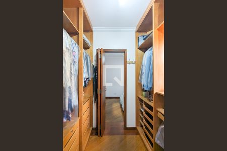 Casa à venda com 191m², 3 quartos e 2 vagasCloset da suíte 3