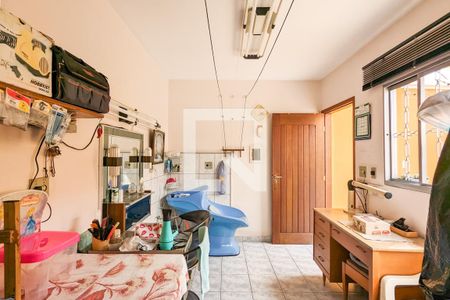 Casa à venda com 191m², 3 quartos e 2 vagasCômodo externo