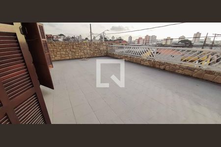 Casa à venda com 284m², 6 quartos e 3 vagas Casa à venda com 284m², 6 quartos e 3 vagasVaranda da Suíte e Quarto 1