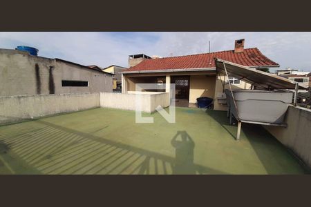 Casa à venda com 284m², 6 quartos e 3 vagas Casa à venda com 284m², 6 quartos e 3 vagasÁrea externa