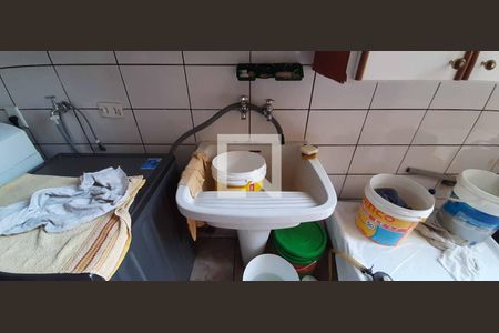 Casa à venda com 284m², 6 quartos e 3 vagas Casa à venda com 284m², 6 quartos e 3 vagasÁrea de Serviço