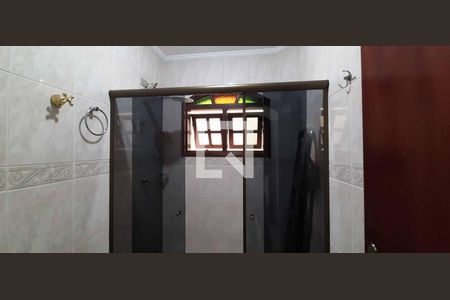 Casa à venda com 284m², 6 quartos e 3 vagas Casa à venda com 284m², 6 quartos e 3 vagasBanheiro de baixo