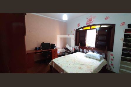 Casa à venda com 284m², 6 quartos e 3 vagas Casa à venda com 284m², 6 quartos e 3 vagasQuarto 3