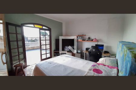 Casa à venda com 284m², 6 quartos e 3 vagas Casa à venda com 284m², 6 quartos e 3 vagasQuarto 1