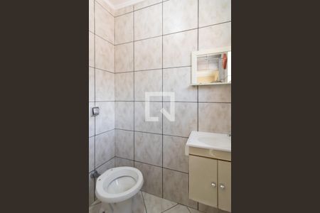 Lavabo de casa para alugar com 3 quartos, 250m² em Jardim Santa Cecília, Guarulhos