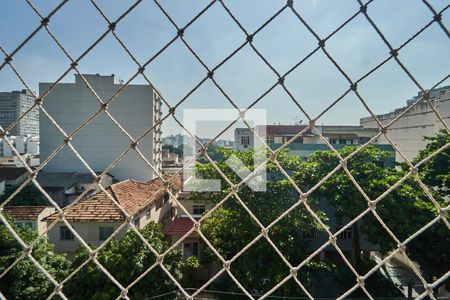 Apartamento à venda com 71m², 2 quartos e 1 vaga Apartamento à venda com 71m², 2 quartos e 1 vagaQuarto 2 Varanda Vista