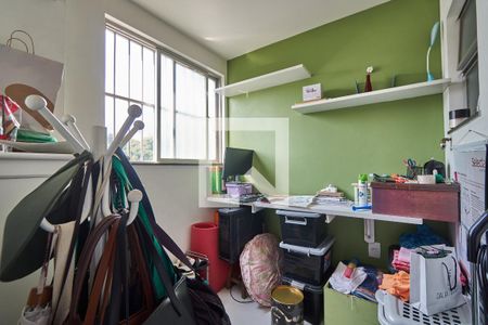 Apartamento à venda com 71m², 2 quartos e 1 vaga Apartamento à venda com 71m², 2 quartos e 1 vagaQuarto de Serviço