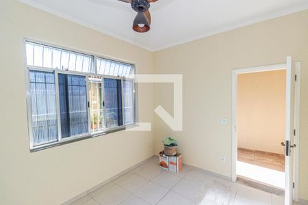 Sala  de apartamento para alugar com 2 quartos, 60m² em Praça Seca, Rio de Janeiro