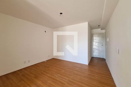 Sala/Quarto de kitnet/studio para alugar com 1 quarto, 30m² em São Cristóvão, Rio de Janeiro