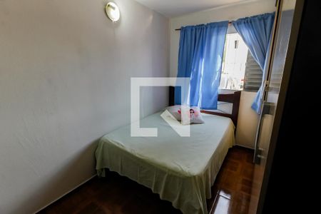 Quarto 2 de apartamento à venda com 2 quartos, 54m² em Parque Pinheiros, Taboão da Serra
