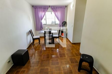 Sala de apartamento para alugar com 2 quartos, 54m² em Parque Pinheiros, Taboão da Serra