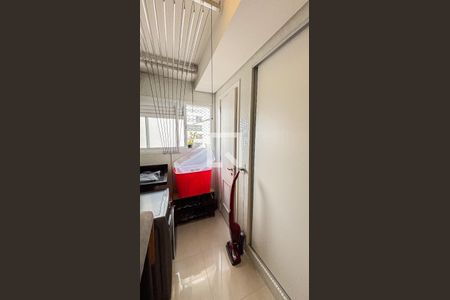 Apartamento à venda com 177m², 3 quartos e 3 vagas Apartamento à venda com 177m², 3 quartos e 3 vagasÁrea de Serviço