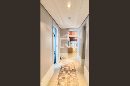 Apartamento à venda com 177m², 3 quartos e 3 vagas Apartamento à venda com 177m², 3 quartos e 3 vagasCorredor