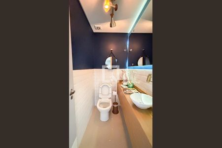 Apartamento à venda com 177m², 3 quartos e 3 vagas Apartamento à venda com 177m², 3 quartos e 3 vagasLavabo