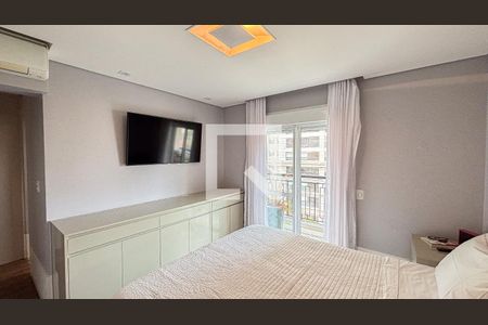 Apartamento à venda com 177m², 3 quartos e 3 vagas Apartamento à venda com 177m², 3 quartos e 3 vagasSuíte