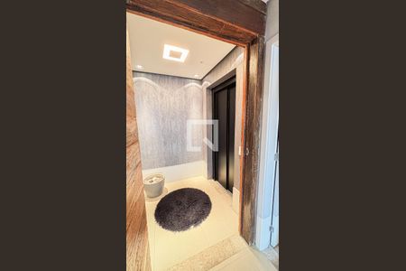Apartamento à venda com 177m², 3 quartos e 3 vagas Apartamento à venda com 177m², 3 quartos e 3 vagasEntrada