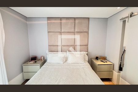 Apartamento à venda com 177m², 3 quartos e 3 vagas Apartamento à venda com 177m², 3 quartos e 3 vagasSuíte