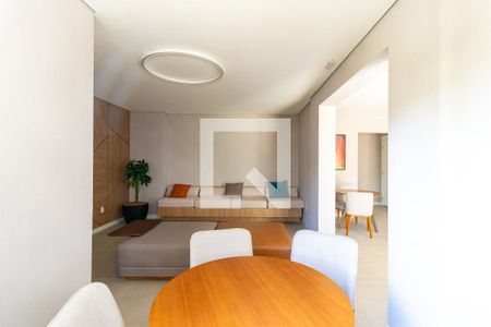 Apartamento para alugar com 35m², 2 quartos e sem vagaÁrea comum - Salão de festas