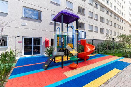 Apartamento para alugar com 35m², 2 quartos e sem vagaÁrea comum - Playground