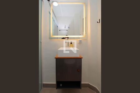Banheiro de apartamento para alugar com 1 quarto, 36m² em Sumarezinho, São Paulo