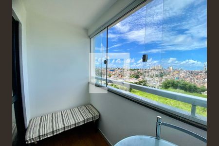 Varanda da Sala de apartamento para alugar com 2 quartos, 64m² em Luiz Anselmo, Salvador