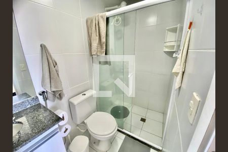 Apartamento para alugar com 64m², 2 quartos e 1 vaga Apartamento para alugar com 64m², 2 quartos e 1 vagaBanheiro da Suíte