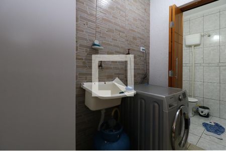 Casa à venda com 180m², 3 quartos e 2 vagasÁrea de Serviço