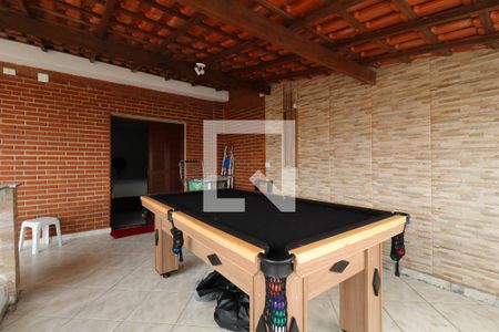 Casa à venda com 180m², 3 quartos e 2 vagasVaranda