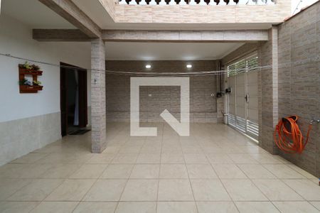 Casa à venda com 180m², 3 quartos e 2 vagasGaragem