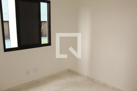 Quarto 2 de apartamento para alugar com 2 quartos, 48m² em Jardim Ísis, Cotia