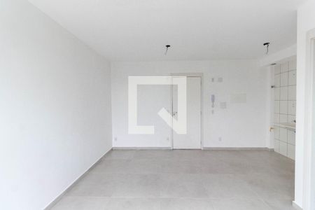 Sala/Cozinha de apartamento para alugar com 1 quarto, 29m² em Vila Ré, São Paulo