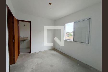 Casa à venda com 2 quartos, 74m² em Vila Polopoli, São Paulo