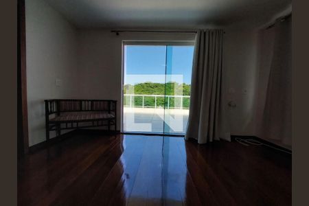 Casa à venda com 6 quartos, 450m² em Itaipu, Niterói